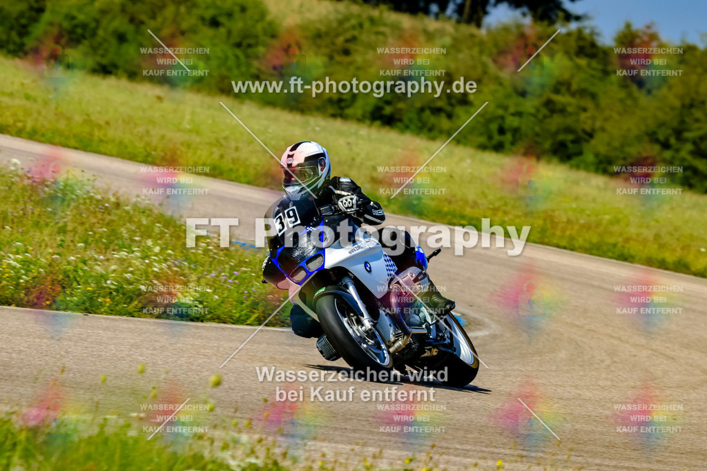 039-3686 | Hier findet Ihr Bilder von Touristenfahrten auf der Nürburgring Nordschleife oder von anderen Veranstaltungen die ich besucht habe. Viel Spass beim Durch Schauen 