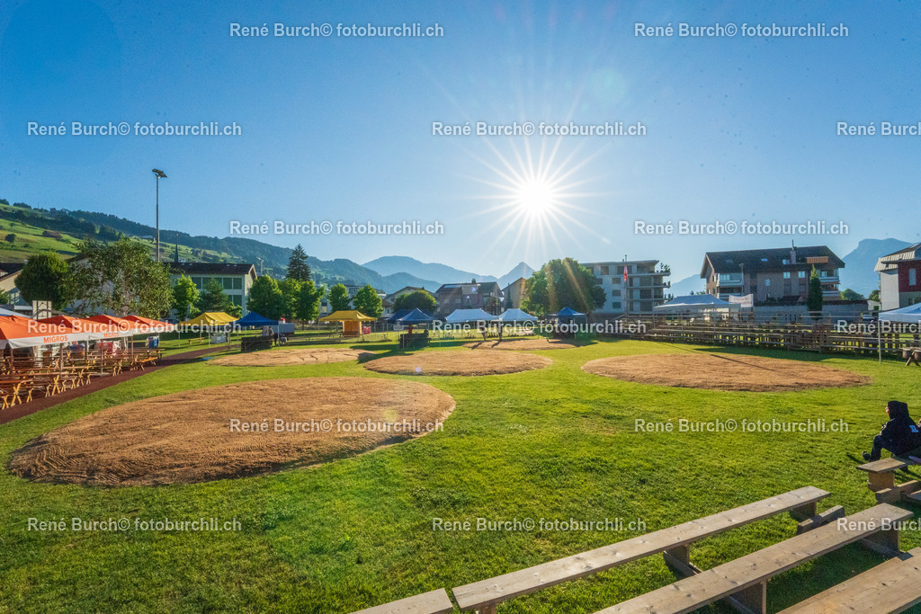 Festplatz | René Burch leidenschaftlicher Fotograf aus Kerns in Obwalden.  Hier finden sie Sport, Landschaft und Natur Fotografie.
 - Realisiert mit Pictrs.com