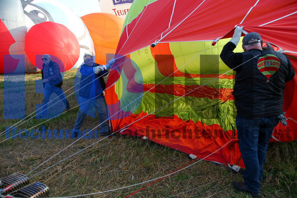  04.09.2021 - 
 | Sebastian Sendlak / Bochumer Nachrichtendienst (BOND) - Montgolfiade 2021 - Realisiert mit Pictrs.com
