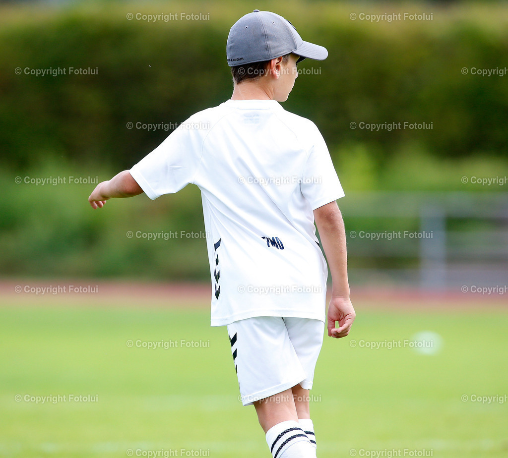 FUSBALLCAMPHERWIGDRECHSEL_01 | bilder, linz, photo, foto, fussball, sport, fotolui, bundesliga