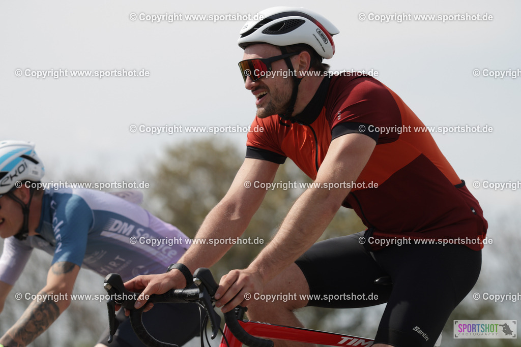 368A4430 | Neusiedlersee Radmarathon 2026@sportshot_your_pictrs #yourpictures#roadtowm2029 #nrm #neusiedlerseeradmarathon #neusiedlersee #neusiedlerseetourismus #burgenland #mörbisch #nrm26 #burgenlandtourismus #voglundco #poweredbyburgenlandtourismus #radsport #rad #marathon #ucigranfondo #visitburgenland #ucigranfondoworldseries