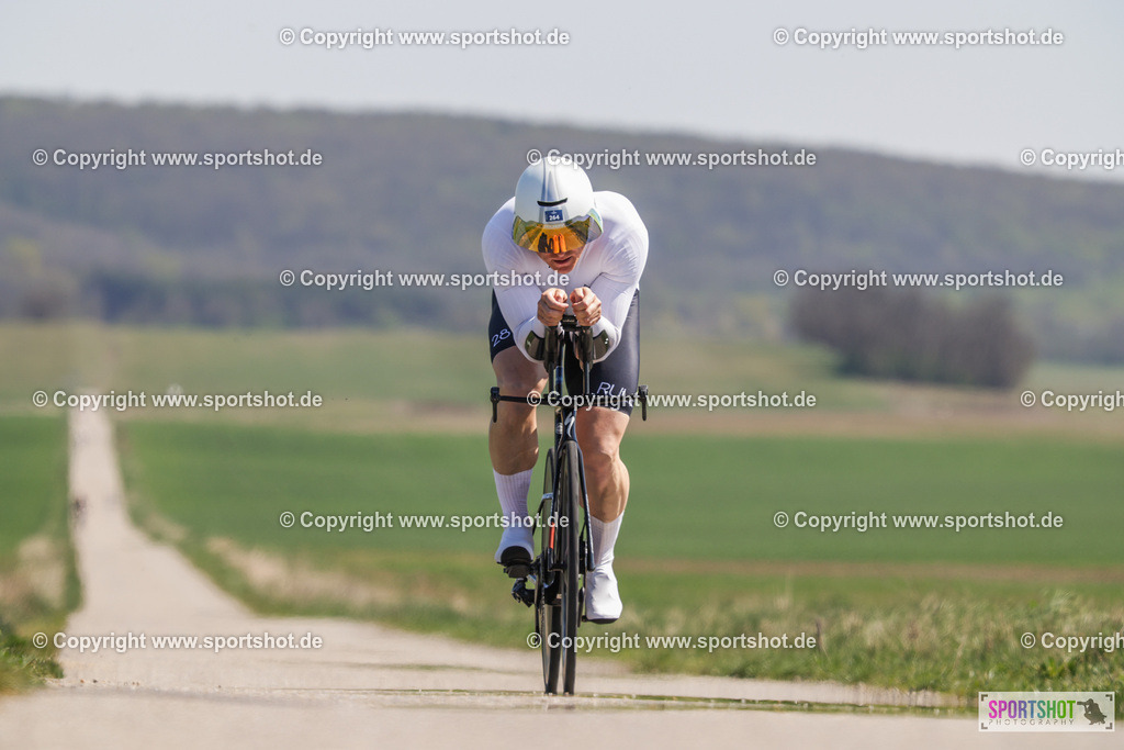 368A2799 | Neusiedlersee Radmarathon 2026@sportshot_your_pictrs #yourpictures#roadtowm2029 #nrm #neusiedlerseeradmarathon #neusiedlersee #neusiedlerseetourismus #burgenland #mörbisch #nrm26 #burgenlandtourismus #voglundco #poweredbyburgenlandtourismus #radsport #rad #marathon #ucigranfondo #visitburgenland #ucigranfondoworldseries