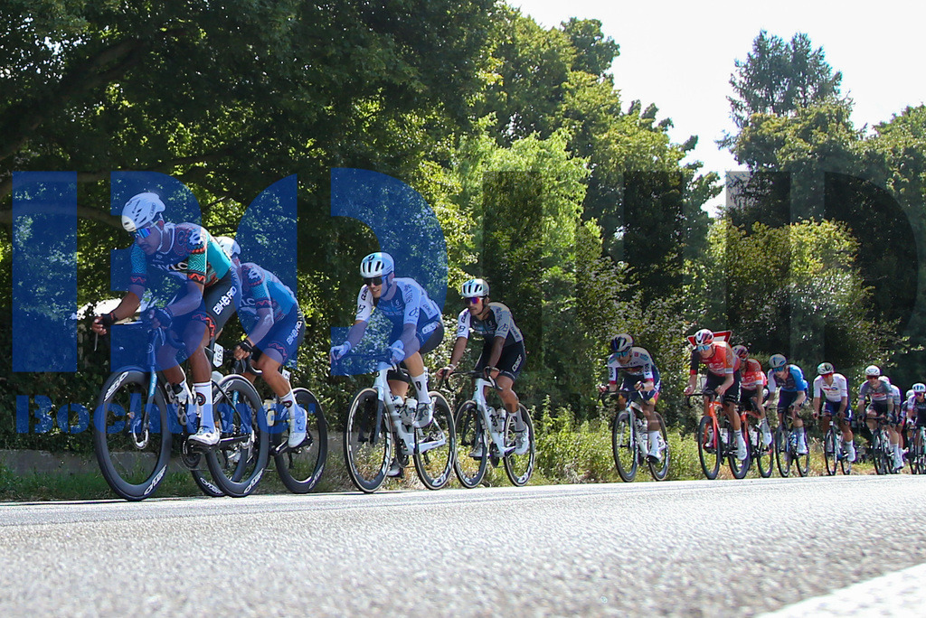 SES_DEUTOU20250821-41 | bond - Realisiert mit Pictrs.com