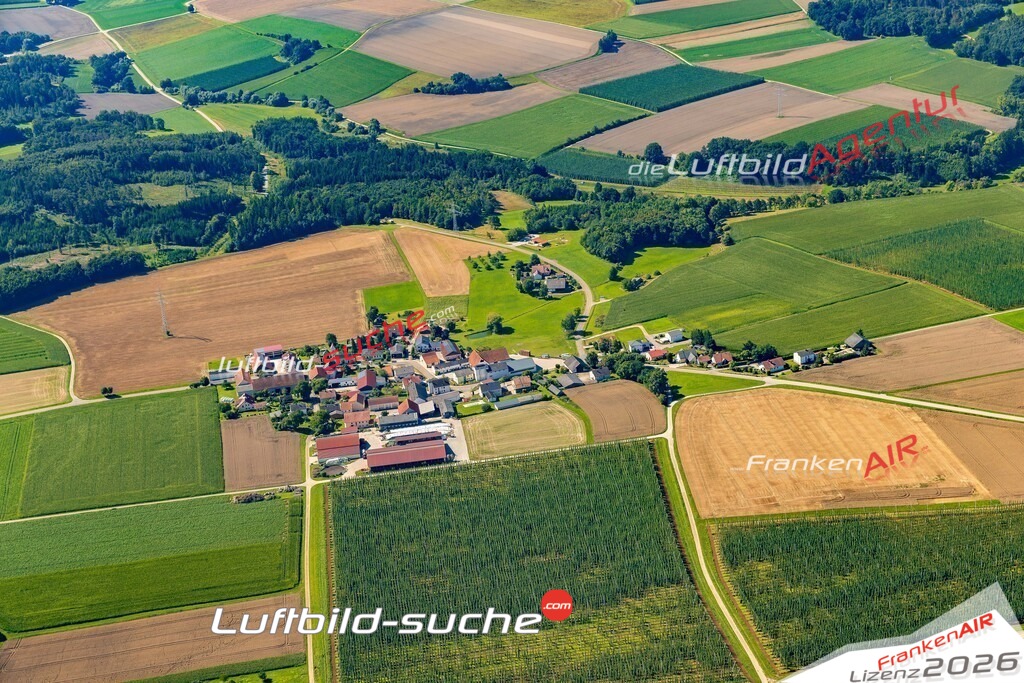 Pirkenbrunn Pförring Bild- Das Luftbild wurde 2025 vom UL-Flugzeug heraus erstellt ( keine Drohne ) - Hochauflösende Luftaufnahme -Nicht vergleichbar mit Google Maps oder Satelittenbilder- Die Geschenkidee !Mit Lizenz und Bildrechte bestellbar