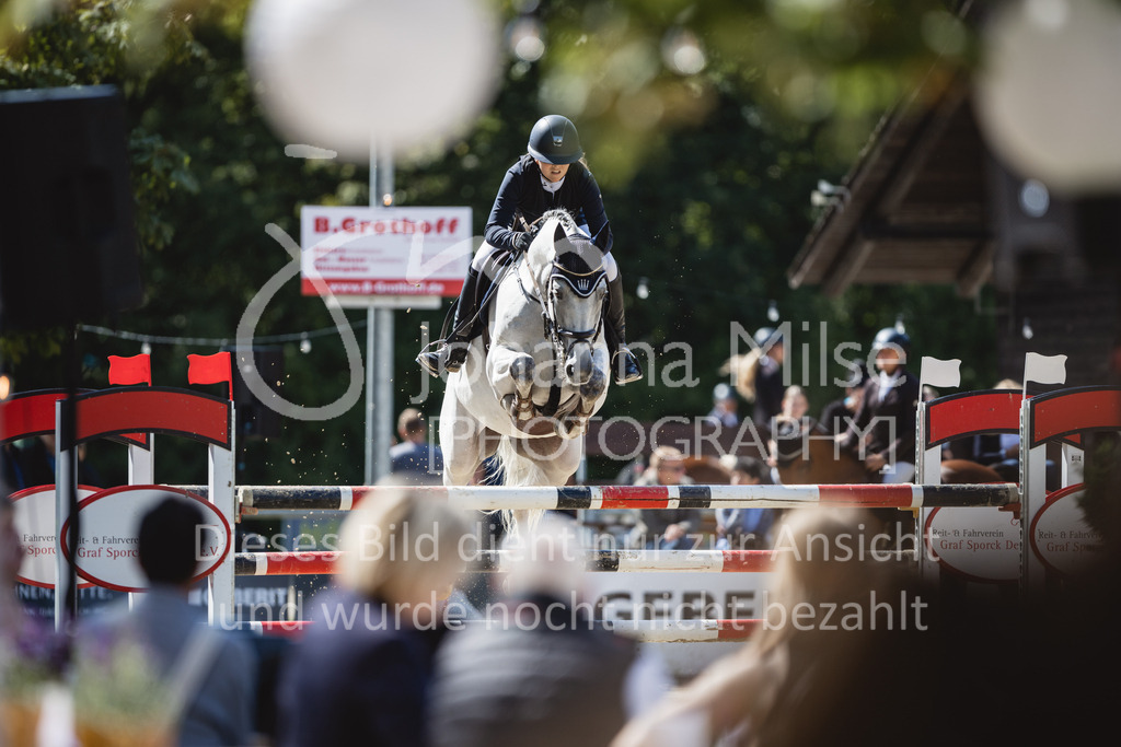 230826_Delbrueck_M2-Spr-810 | Deine schönsten Turniermomente als professionelle Fotos! Entdecke hochwertige Pferdesport-Fotografie im Online-Shop. Jetzt Fotos finden & bestellen!