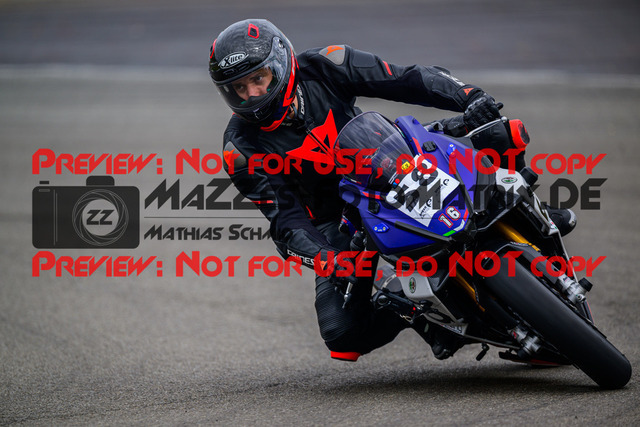 MaZZes_Fotomatrix_20250421_6007705_5011 | GELB