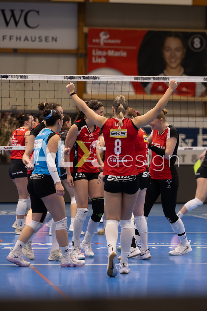 Volleyball I Frauen I Saison 2025-2026 I Volleyball NLA | Women I Round 16 I VC Kanti Schaffhausen - Viteos NUC I 31.01.2026 | 8 Lina-Marie Lieb (DE) (VC Kanti Schaffhausen) – Aussen  //  VC Kanti Schaffhausen Spielerkreis - Realisiert mit Pictrs.com
