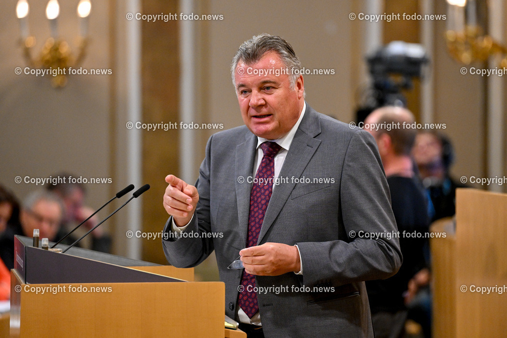 Landhaus Linz_ Promenade_ Landtagssitzung_ 13.06.2024-57 | 13.04.2024, Landhaus Linz AUT, Promenade, Landtagssitzung, im Bild LR Guenther Steinkellner (FP)