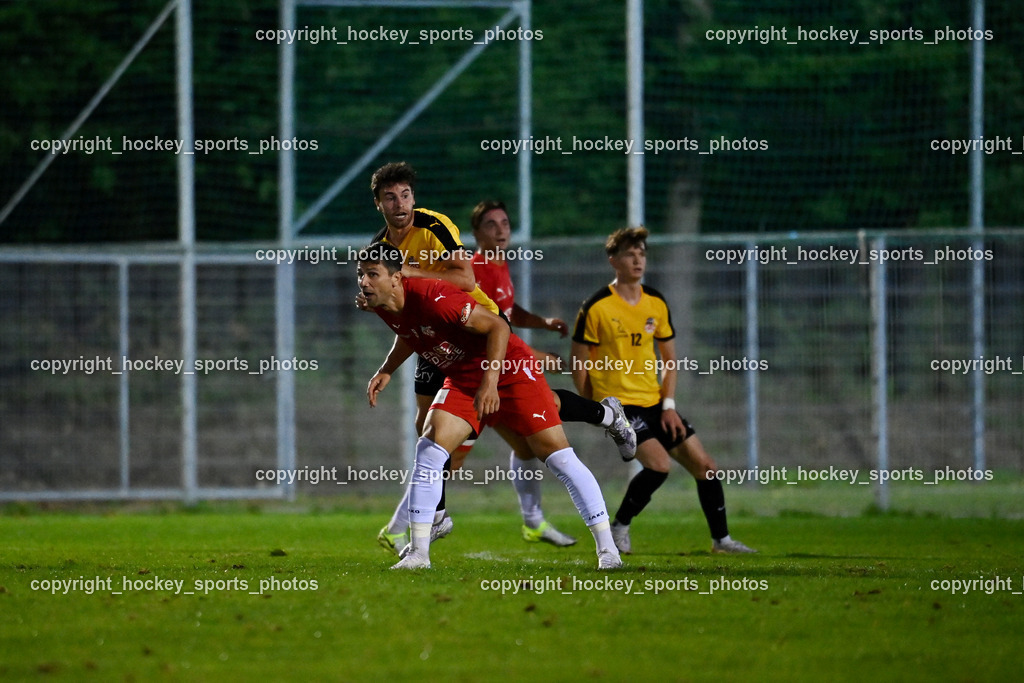 FC KAC 1909 vs. FC Nussdorf Debant | #9 Mihret Topcagic FC KAC, #22 Tobias Trojer FC Nussdorf Debant, FC KAC 1909 vs. FC Nussdorf Debant, FC KAC 1909 vs. FC Nussdorf Debant am 19.09.2025 in Klagenfurt (Sportplatz KAC), Austria, (Photo by Bernd Stefan)