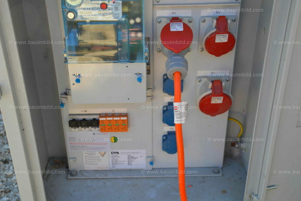 bib-lg01-baustelleneinrichtung-0009 | Nach LV-Leistungsgruppen sortierte Detailfotos über den Bau eines Hauses. Alle Hausbau-Bilder direkt vom Urheber und Autor der Website Haus-Selber-Bauen.com