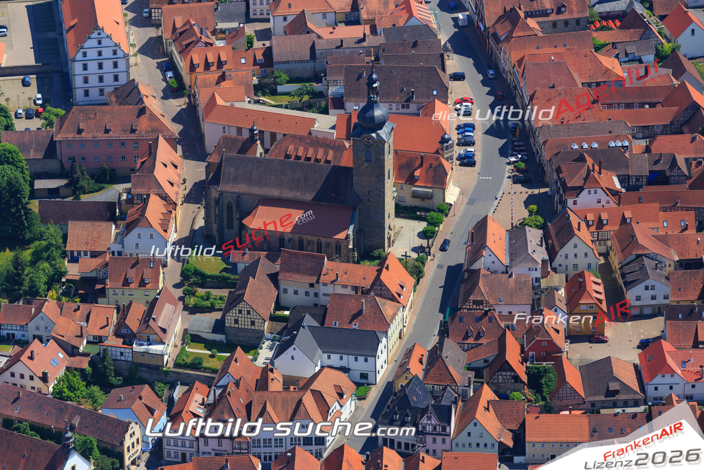 Luftbild von St-laurentius-kirche Ebern - Luftaufnahme wurde 2015 von https://frankenair.de mittels Flugzeug (keine Drohne) erstellt - die Geschenkidee