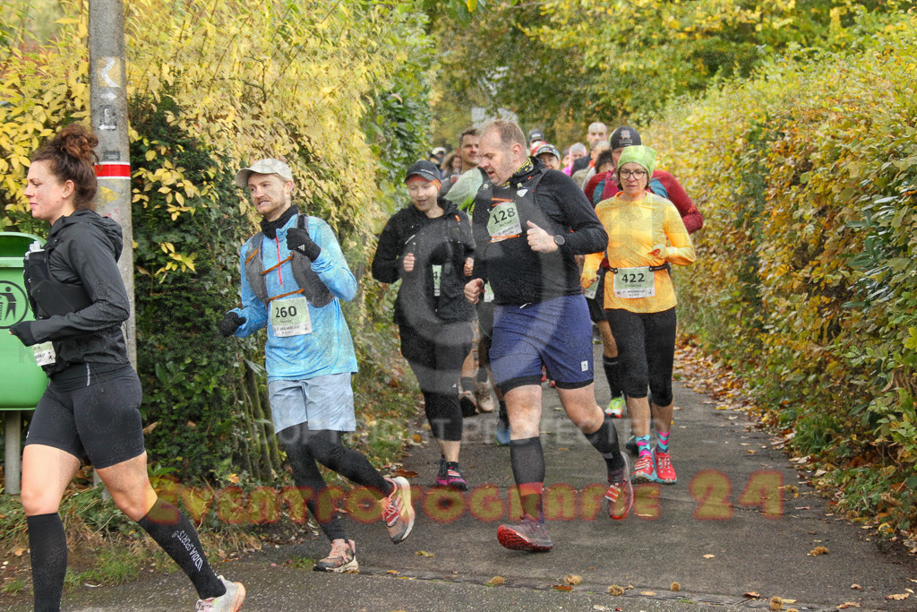 251026_1007_EV4_4302 | Sportfotografie im Rhein-Sieg Kreis, Köln, Bonn, NRW, Rheinland Pfalz, Hessen, etc. Unser Tätigkeitsfeld umfasst den Laufsport vom Volkslauf über den Marathon, Duathlon, Triathon bis zum Ultralauf wie Kölnpfad Ultra oder Schindertrail.