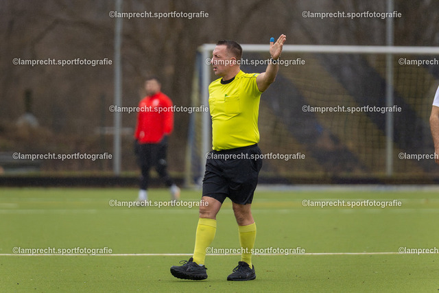 Fußball I Herren I Saison 2025-2026 I Landesfreundschaftsspiel I SC Rönnau - SSG Rot-Schwarz Kiel 029 | David Staub (Schiedsrichter) - Realisiert mit Pictrs.com