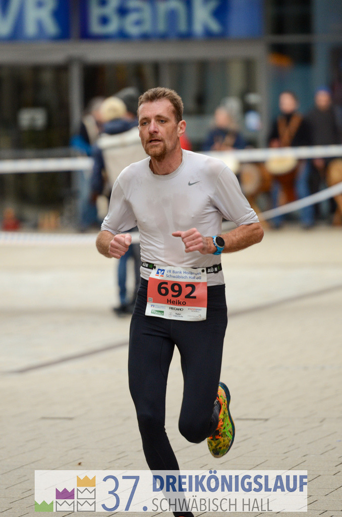 VR Bank Hauptlauf 10000m | 3 Koenigslauf 2023 - Realisiert mit Pictrs.com