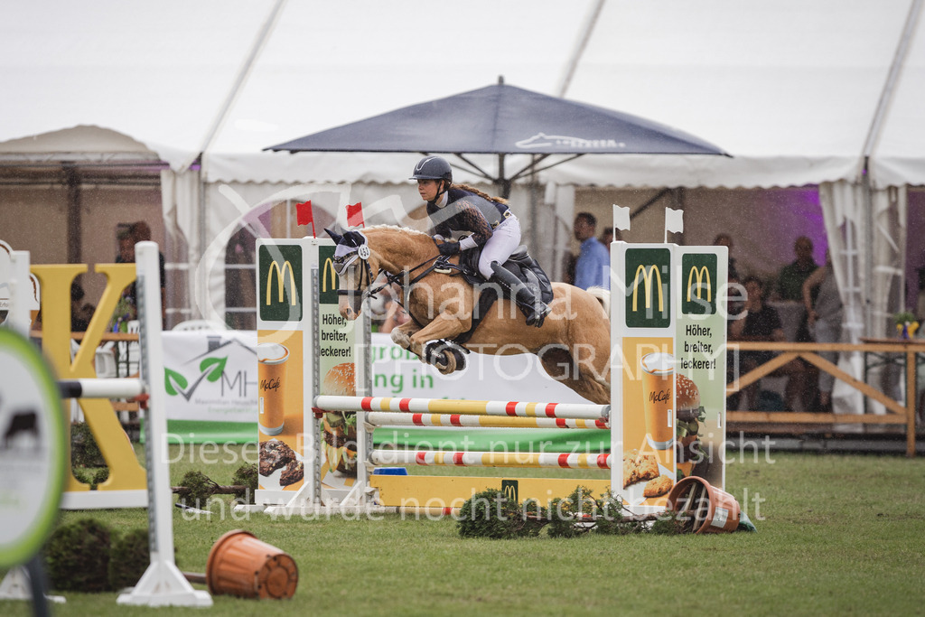 230715_LC_E-Stil-317 | Deine schönsten Turniermomente als professionelle Fotos! Entdecke hochwertige Pferdesport-Fotografie im Online-Shop. Jetzt Fotos finden & bestellen!