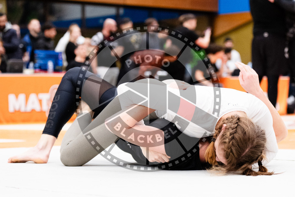 20251122PBB15852 | Athletes compete during the Grappling Industries Berlin Jiu-Jitsu and Grappling Championship, on November 22, 2025 in Berlin, Germany. © photoblackbelt
