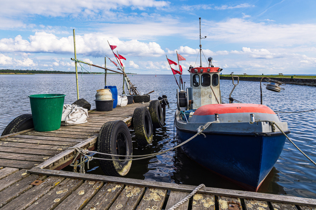 Fischerboot im Hafen von Kamminke auf der Insel Usedom | Fischerboot im Hafen von Kamminke auf der Insel Usedom.