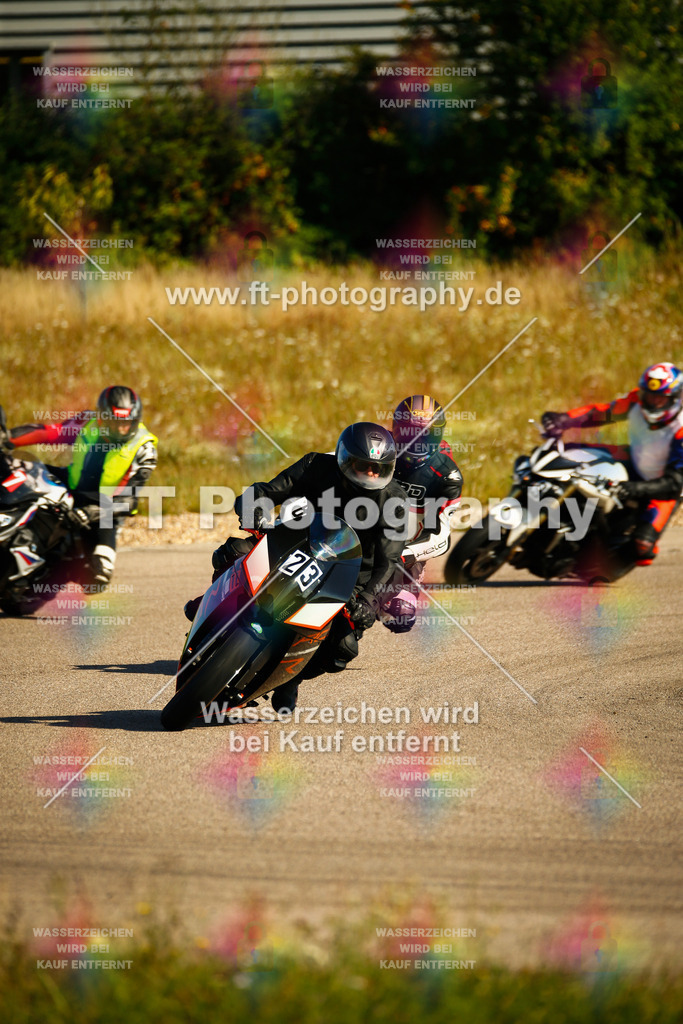 _MOT8553 | Hier findet Ihr Bilder von Touristenfahrten auf der Nürburgring Nordschleife oder von anderen Veranstaltungen die ich besucht habe. Viel Spass beim Durch Schauen 