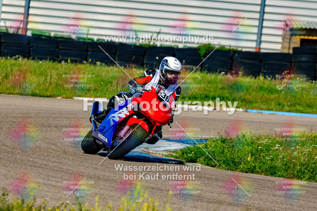036-1726 | Hier findet Ihr Bilder von Touristenfahrten auf der Nürburgring Nordschleife oder von anderen Veranstaltungen die ich besucht habe. Viel Spass beim Durch Schauen 