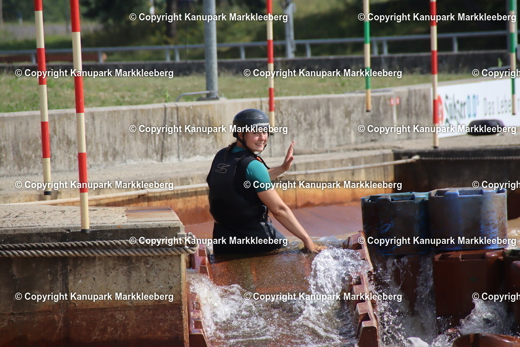 Vicy | fotodienst-kanupark - Realisiert mit Pictrs.com