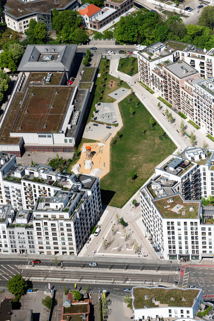 dr__0064052.jpg | MüNCHEN 29.04.2025 Mehrfamilienhaus- Wohnanlage Am Nockherberg zwischen Regerstraße - Hochstraße - Hiendlmayrstraße als Gesamtübersicht an der Regerstraße in München im Bundesland Bayern, Deutschland. Weiterführende Informationen bei: Bayerische Hausbau GmbH & Co. KG,  Becken Holding GmbH,  Gustav Epple Bauunternehmung GmbH,  HILMER SATTLER ARCHITEKTEN AHLERS ALBRECHT Gesellschaft von Architekten mbH,  Hans Holzner Baugesellschaft mbH,  Hanssmann Immobilien,  PORR GmbH & Co. KGaA,  Rapp+Rapp B.V.,  steidle architekten Gesellschaft von Architekten und Stadtplanern mbH. // Multi-family residential complex Am Nockherberg between Regerstrasse - Hochstrasse - Hiendlmayrstrasse as a general overview on Regerstrasse in Munich in the federal state of Bavaria, Germany. Further information at: Bayerische Hausbau GmbH & Co. KG,  Becken Holding GmbH,  Gustav Epple Bauunternehmung GmbH,  HILMER SATTLER ARCHITEKTEN AHLERS ALBRECHT Gesellschaft von Architekten mbH,  Hans Holzner Baugesellschaft mbH,  Hanssmann Immobilien,  PORR GmbH & Co. KGaA,  Rapp+Rapp B.V.,  steidle architekten Gesellschaft von Architekten und Stadtplanern mbH. Foto: Daniel Reiter