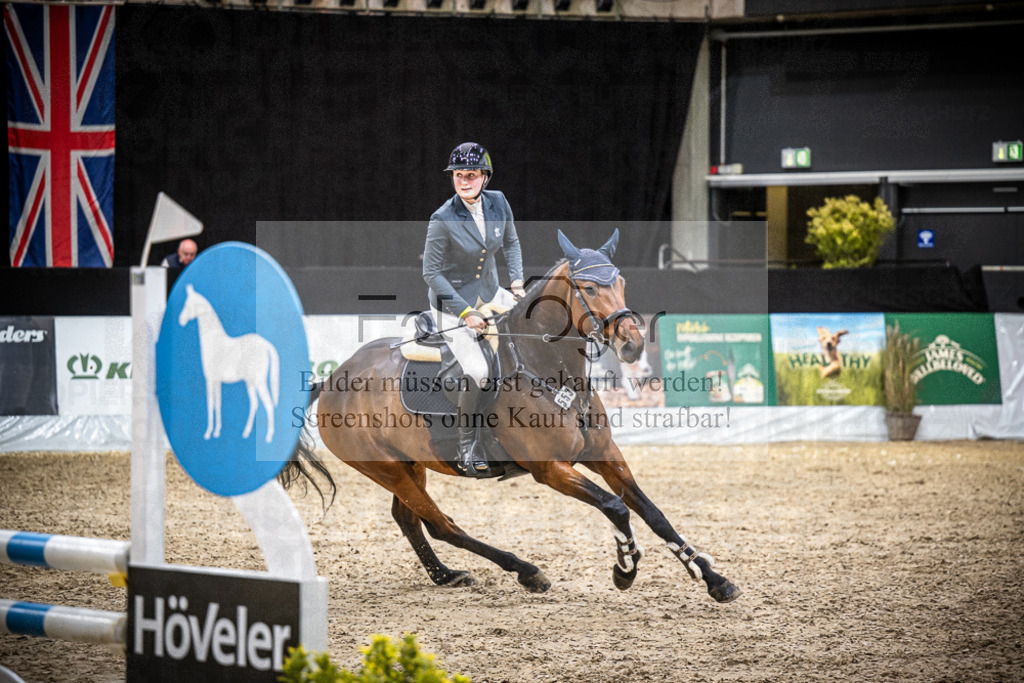 DOS_1795 | Entdecke hochwertige Reitturnierfotos von Foto Oger. Professionell, emotional und authentisch – jetzt Lieblingsmomente im Shop bestellen.Deutschlandweite Turnierfotografie. - Realisiert mit Pictrs.com
