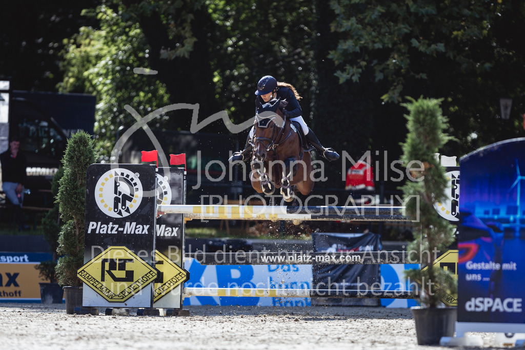 240912_OWLCh_AmateurL-406 | Deine schönsten Turniermomente als professionelle Fotos! Entdecke hochwertige Pferdesport-Fotografie im Online-Shop. Jetzt Fotos finden & bestellen!