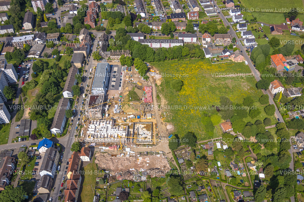 Gladbeck220501821 | Luftbild, BergbauSiedlung Schlägel und Eisen, Baustelle und Neubau für Wohnungen, Schlägelstraße und Eisenstraße, Hermannschule in der Schulstraße, Zweckel, Gladbeck, Ruhrgebiet, Nordrhein-Westfalen, Deutschland
