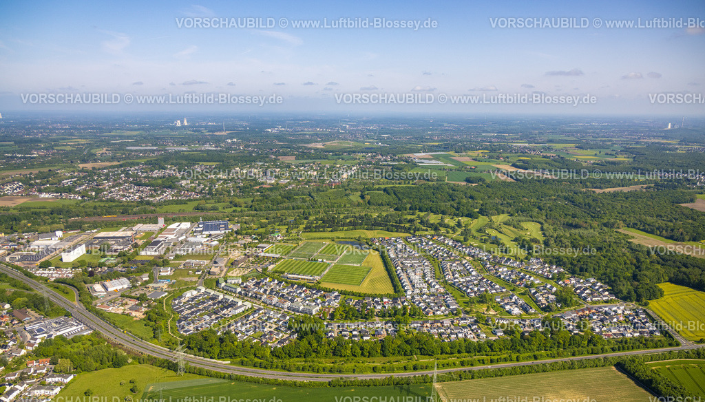 Dortmund230503539Hohenbuschei (1) | Luftbild, DSW 21 Dortmunder Stadtwerke, Wohngebiet Hohenbuschei, BVB 09 Borussia Dortmund Trainingszentrum, Adi-Preißler-Allee, Brackeler Feld, Brackel, Dortmund, Ruhrgebiet, Nordrhein-Westfalen, Deutschland