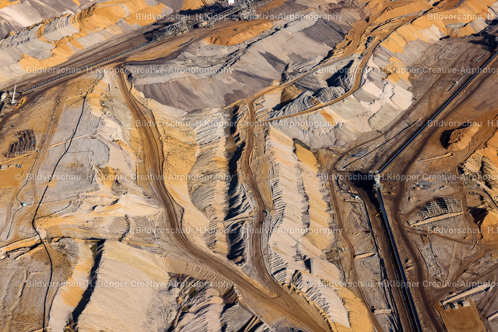 Luftbild-Niederzier-Tagebau Hambach-8307 | Luftbildfotografie Hermann Klöpper - Realisiert mit Pictrs.com