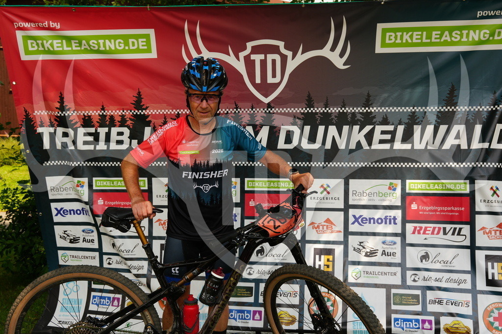 FC605721 | Fotogalerie der Treibjagd im Dunkelwald - Dein MTB Etappenrennen im Erzgebirge - Realisiert mit Pictrs.com