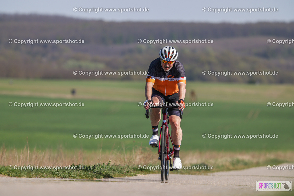 368A3634 | Neusiedlersee Radmarathon 2026@sportshot_your_pictrs #yourpictures#roadtowm2029 #nrm #neusiedlerseeradmarathon #neusiedlersee #neusiedlerseetourismus #burgenland #mörbisch #nrm26 #burgenlandtourismus #voglundco #poweredbyburgenlandtourismus #radsport #rad #marathon #ucigranfondo #visitburgenland #ucigranfondoworldseries