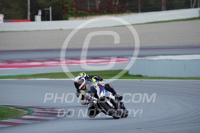 2024_10_27_PBK_31197 | Sportfotografie; SlowMotion; Video; Rennstrecke; Hafeneger; Speer; Racing; RSE; BMW; CBO; Trackday; Motorsportarena; Hockenheimring; Brno; Most; Barcelona; Valencia