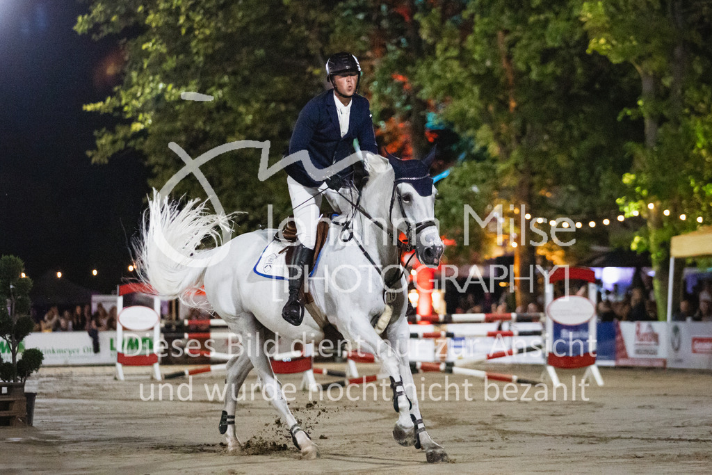 220827_Delbrueck_Barriere-513 | Deine schönsten Turniermomente als professionelle Fotos! Entdecke hochwertige Pferdesport-Fotografie im Online-Shop. Jetzt Fotos finden & bestellen!