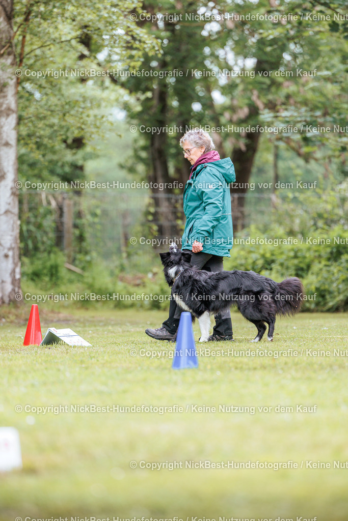 RO-Blumenthal-2026-Nickbest-Hundefotografie-5478 | Dein Hund! Dein Moment! Deine Erinnerungen! Hundefotografie in Bremen Blumenthal. Ich fange die besonderen Momente deines Vierbeiners ein – ob Indoor mit Blitzanlage oder in der freien Natur. Sicher dir dein Moment und dein Termin für eure Erinnerungen.