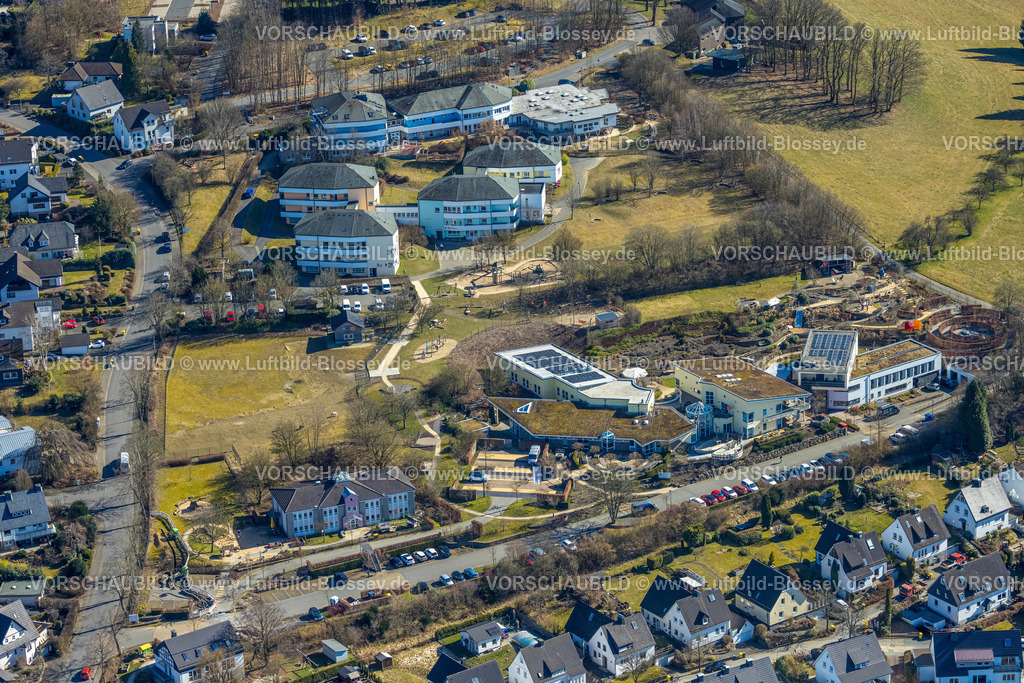 Olpe250307929Mitte | Luftbild, Kinderhospiz und Jugendhospiz Balthasar mit GFO Josefshaus Stationäre Kinderhilfe und Jugendhilfe Olpe-Stadt, Olpe-Stadt, Olpe, Sauerland, Nordrhein-Westfalen, Deutschland