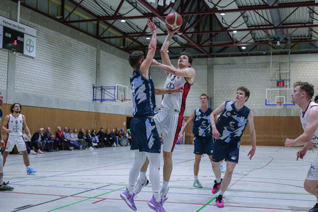 1.Regio BAYER GIANTS vs LippeBaskets Werne-26 | Fotos von Basketballspielen aus dem Raum NRW fotografiert von Gero Mueller-Laschet und Daniel Schaefer - Realisiert mit Pictrs.com