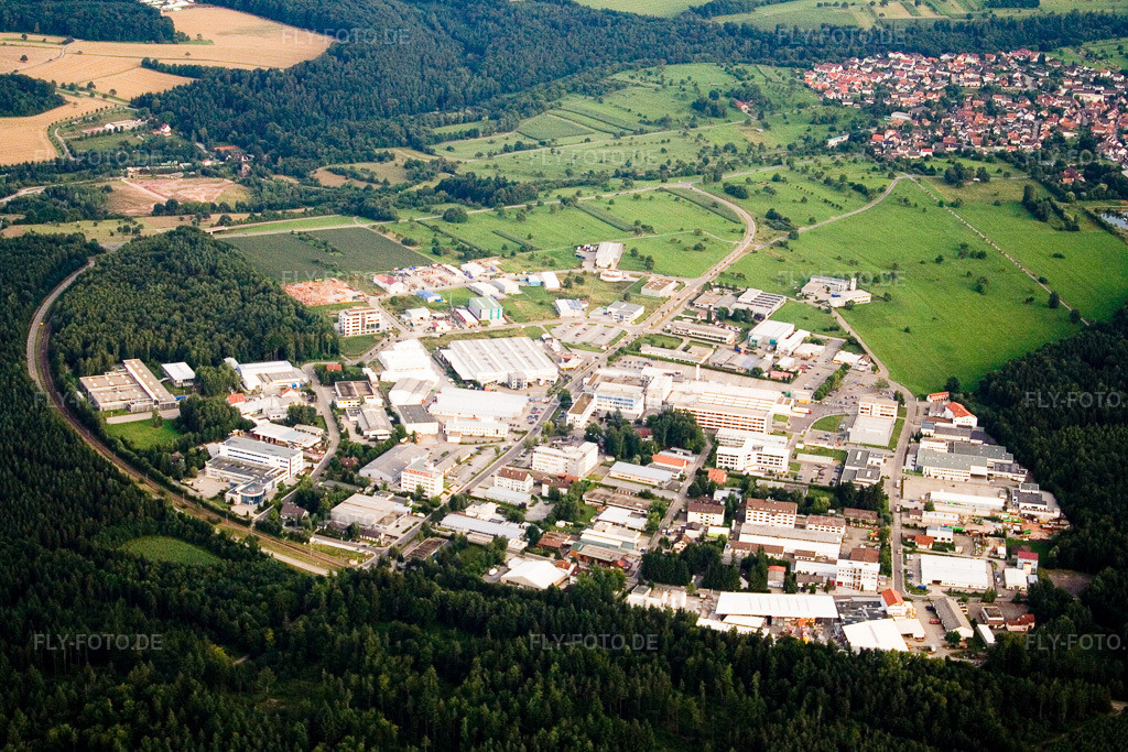 Luftbild: Industrie- und Gewerbegebiet im Ortsteil Ittersbach im Ortsteil Im Stockmädle in Karlsbad im Bundesland Baden-Württemberg in Deutschland. Foto: IMG_12463.jpg vom 05.08.2008 durch Werner Riehm/FLY-FOTO.de