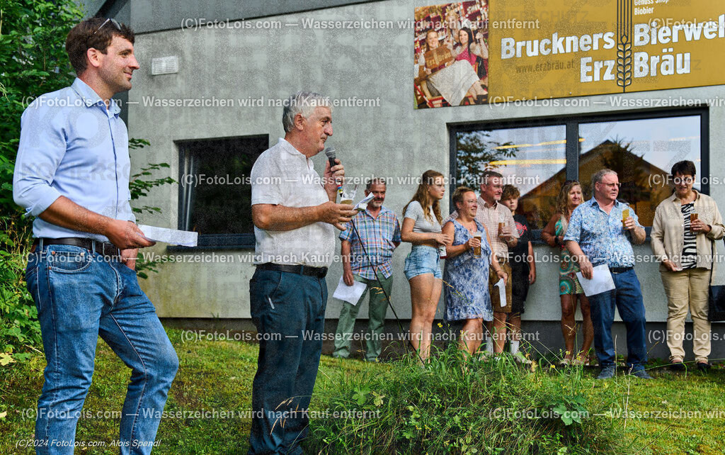 ALP3273_WHISKY-DaJohann_Ansprache_Benjamin-Peter | (C)FotoLois.com, Alois Spandl. Whiskyverkostung 'Da Johann' in Bruckners Bierwelt am Grubberg, Do 11. Juli 2024.