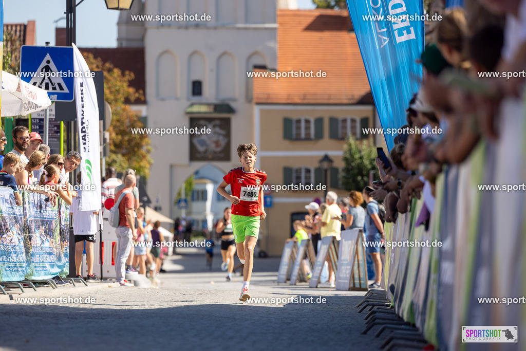 VJ__3577 | Stadtlauf Erding 2025 #stadtlauferding #erdingstadtlauf #stadtlauf_erding #laufmotivation #trisporterding #yourpictrs #sportshot_your_pictrs