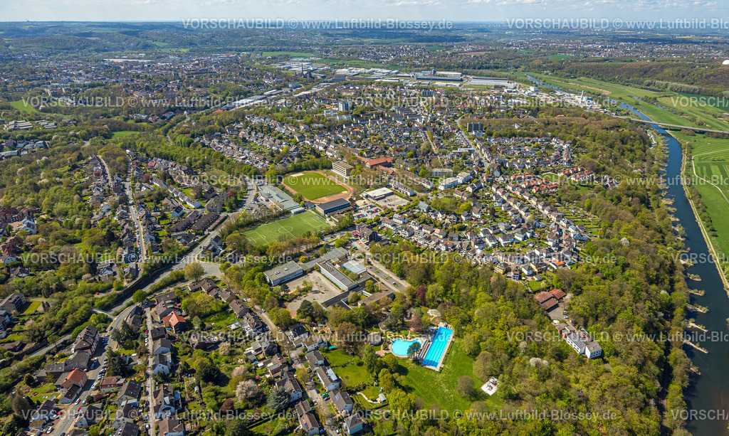Hattingen230407100 | Luftbild, Ortsansicht Welper, Sportplatz Althoffstadion, Freibad und Gesamtschule Hattingen-Welper, Fluss Ruhr, Welper, Hattingen, Ruhrgebiet, Nordrhein-Westfalen, Deutschland