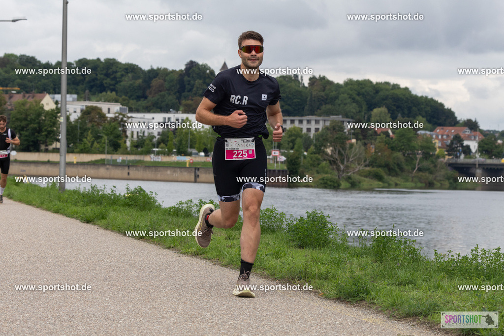 AR7_1779 | 34.REGENSBURG TRIATHLON 2025 #tristar_regensburg #regensburgtriathlon #triathlonregensburg #tristar #yourpictrs #sportshot_your_pictrs @Sportshotphotography @triathlonbundesliga