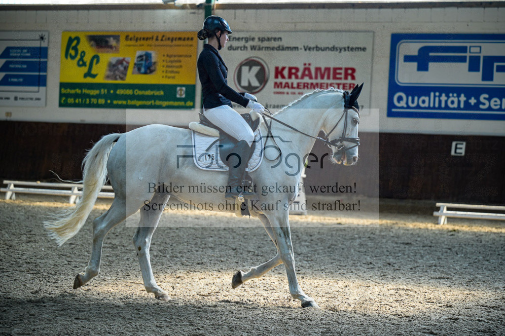 Reitturnier Voxtrup | Entdecke hochwertige Reitturnierfotos von Foto Oger. Professionell, emotional und authentisch – jetzt Lieblingsmomente im Shop bestellen.Deutschlandweite Turnierfotografie. - Realisiert mit Pictrs.com