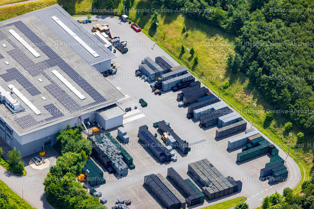 Luftbild Grevenstein-5085 | Luftbild Bierbrauerei- Werksgelände der Veltinsbrauerei in Grevenstein im Bundesland Nordrhein-Westfalen - Realisiert mit Pictrs.com