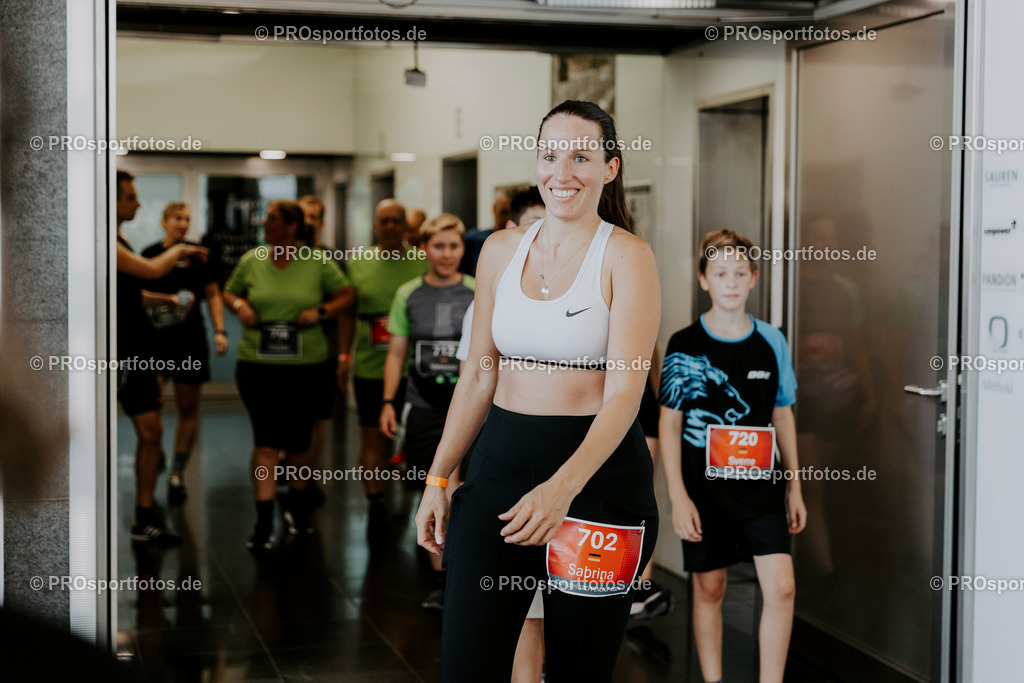 240825_Treppenlauf-634 | Professionelle Fotos Ihrer Laufsportveranstaltung.