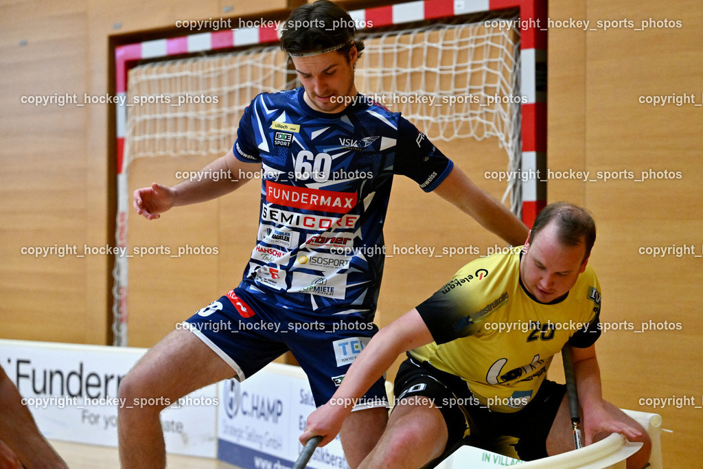 VSV Unihockey  vs. FBK Loka  | #60 Thomas Unterweger VSV Unihockey, #20 Luka Podobnik FBK Loka, VSV Unihockey  vs. FBK Loka , VSV Unihockey  vs. FBK Loka  am 25.01.2026 in Villach (Ballspielhalle St. Martin), Austria, (Photo by Bernd Stefan)