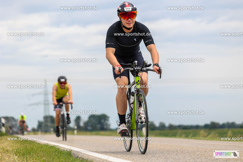 BR8A4842 | Stadttriathlon Erding 2025. #yourpictrs #sportshot_your_pictrs @Sportshotphotography #stadttriathlonerding Copyright: www.sportshot.de