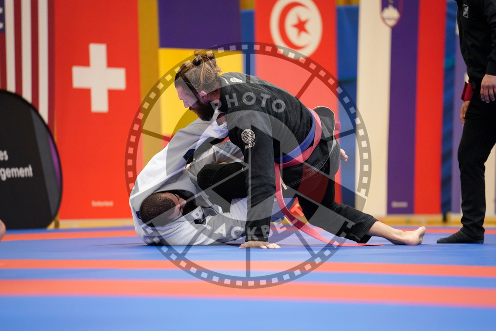 20240203PBB05734 | Fighters compete during the Brazilian Jiu-Jitsu Championship of the AJP Tour in Maintal by Frankfurt am Main, Germany, on February 2, 2024.