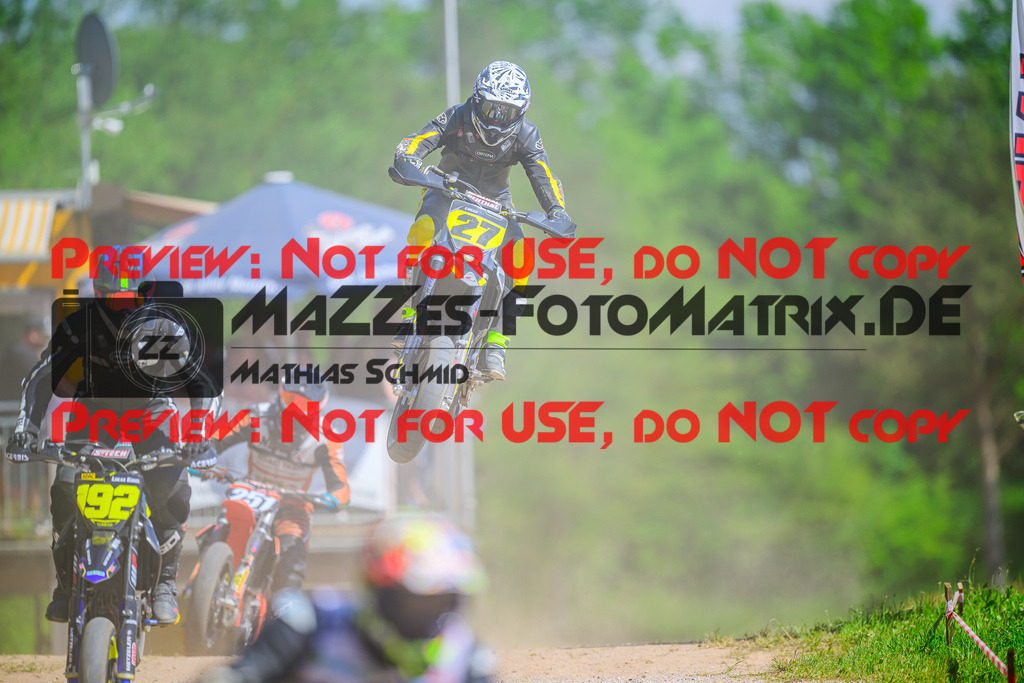 MaZZes_FotoMatrix_240512_6007705_0378 | S2