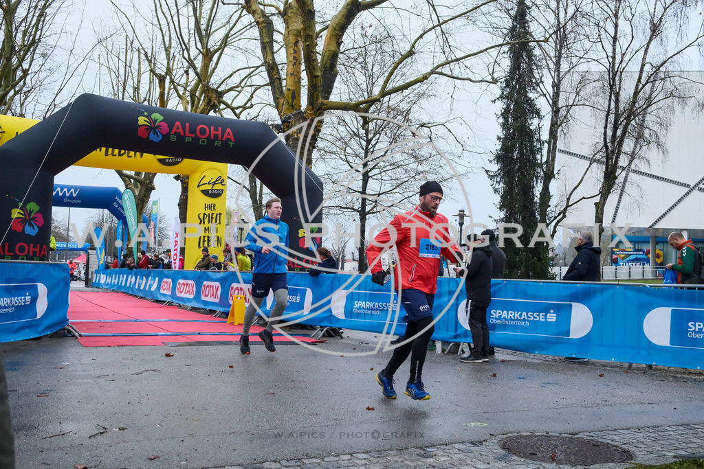 ..... | AUSTRIA, Wels, 30.03.25, ALOHA Wels Halbmarathon, Image Shows: , Foto: Wapics/RING M.